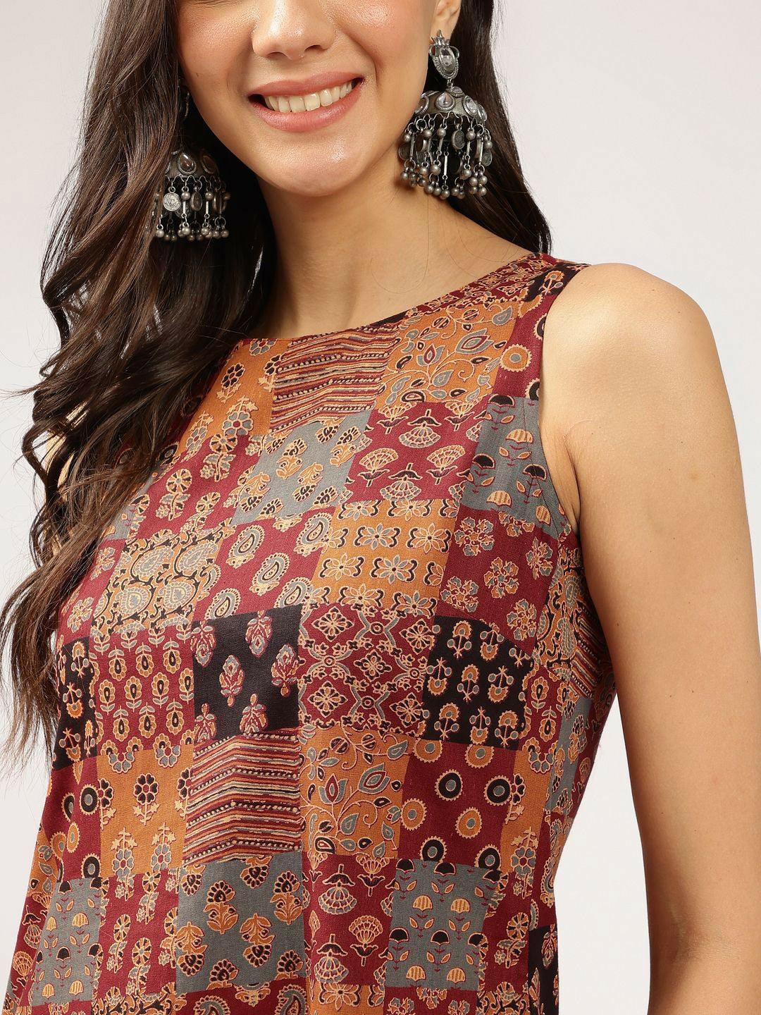 Brown Floral Print Sleeveless Kurta with Trouser Set