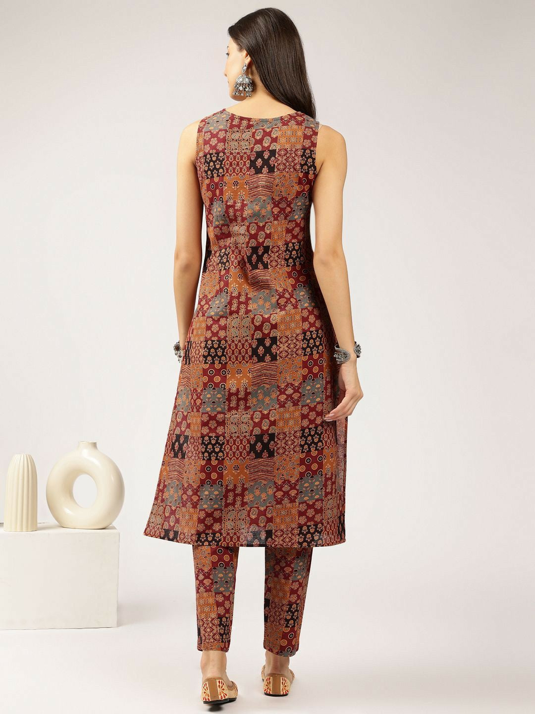 Brown Floral Print Sleeveless Kurta with Trouser Set