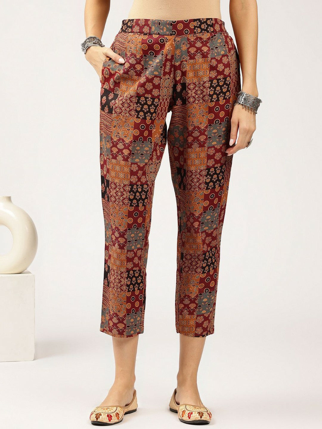 Brown Floral Print Sleeveless Kurta with Trouser Set