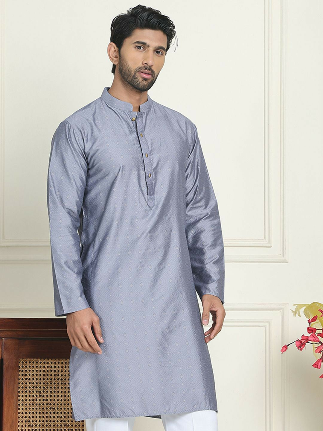 Grey Geometric Jacquard Silk Blend Kurta with Mandarin Collar