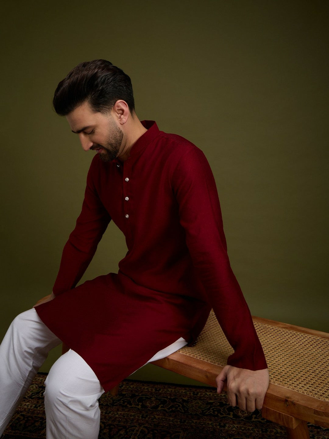 Red Geometric Embroidered Pure Cotton Kurta with Mandarin Collar