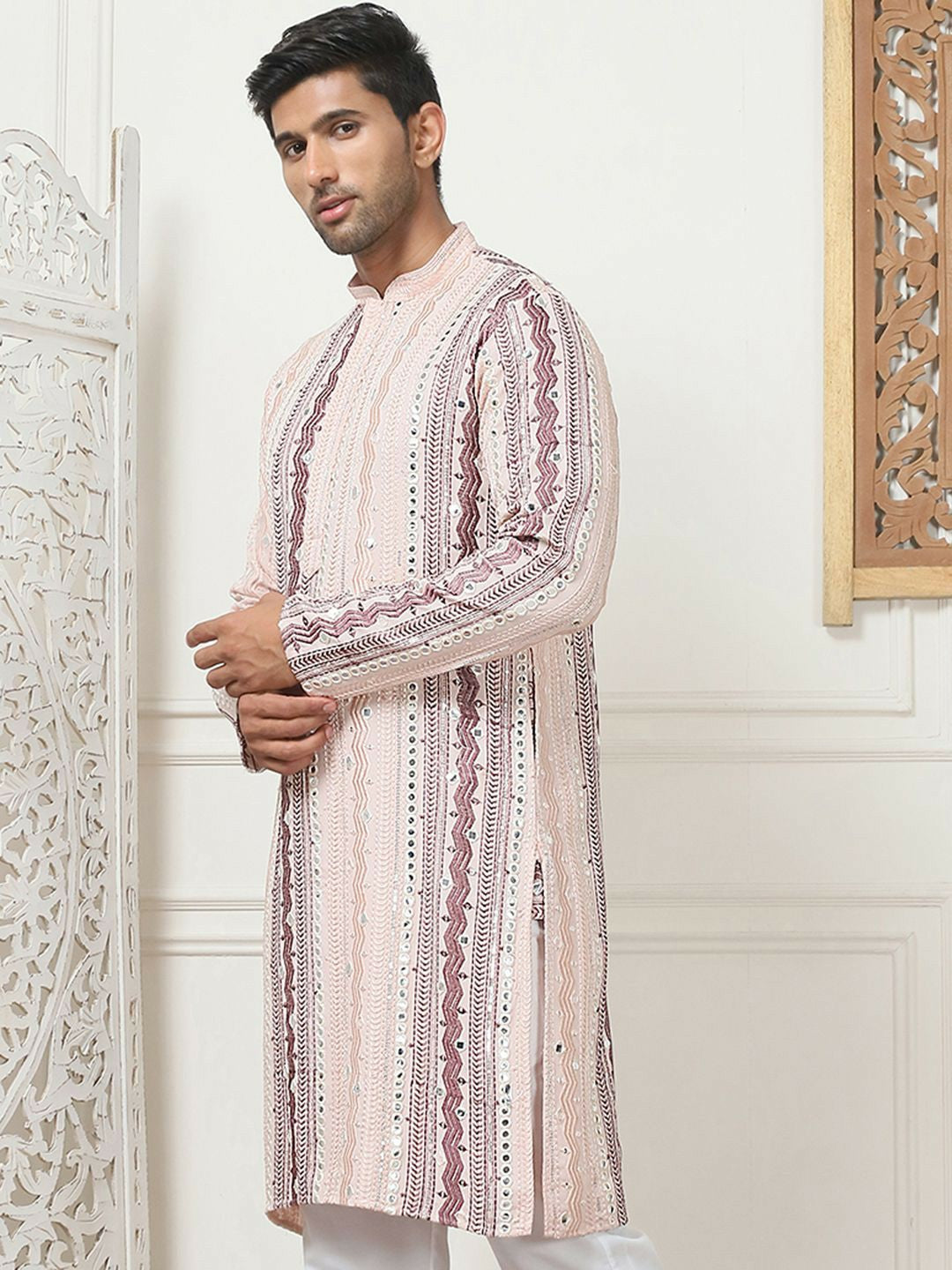 Men’s Pink Geometric Embroidered Kurta with Mirror Work & Pockets