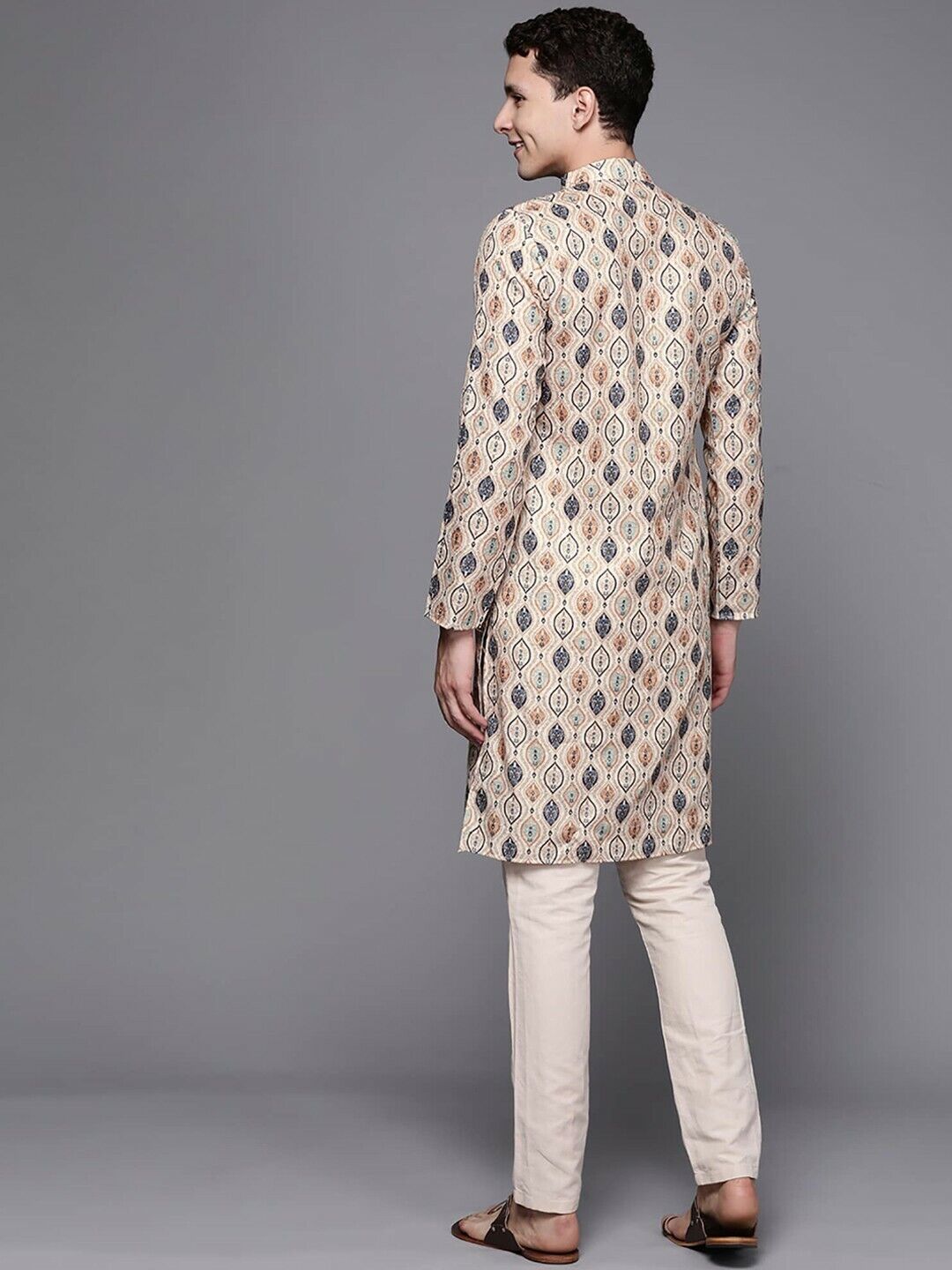 Men Kurta - Ethnic Motif Printed Mandarin Collar Sequined Pure Cotton Kurta