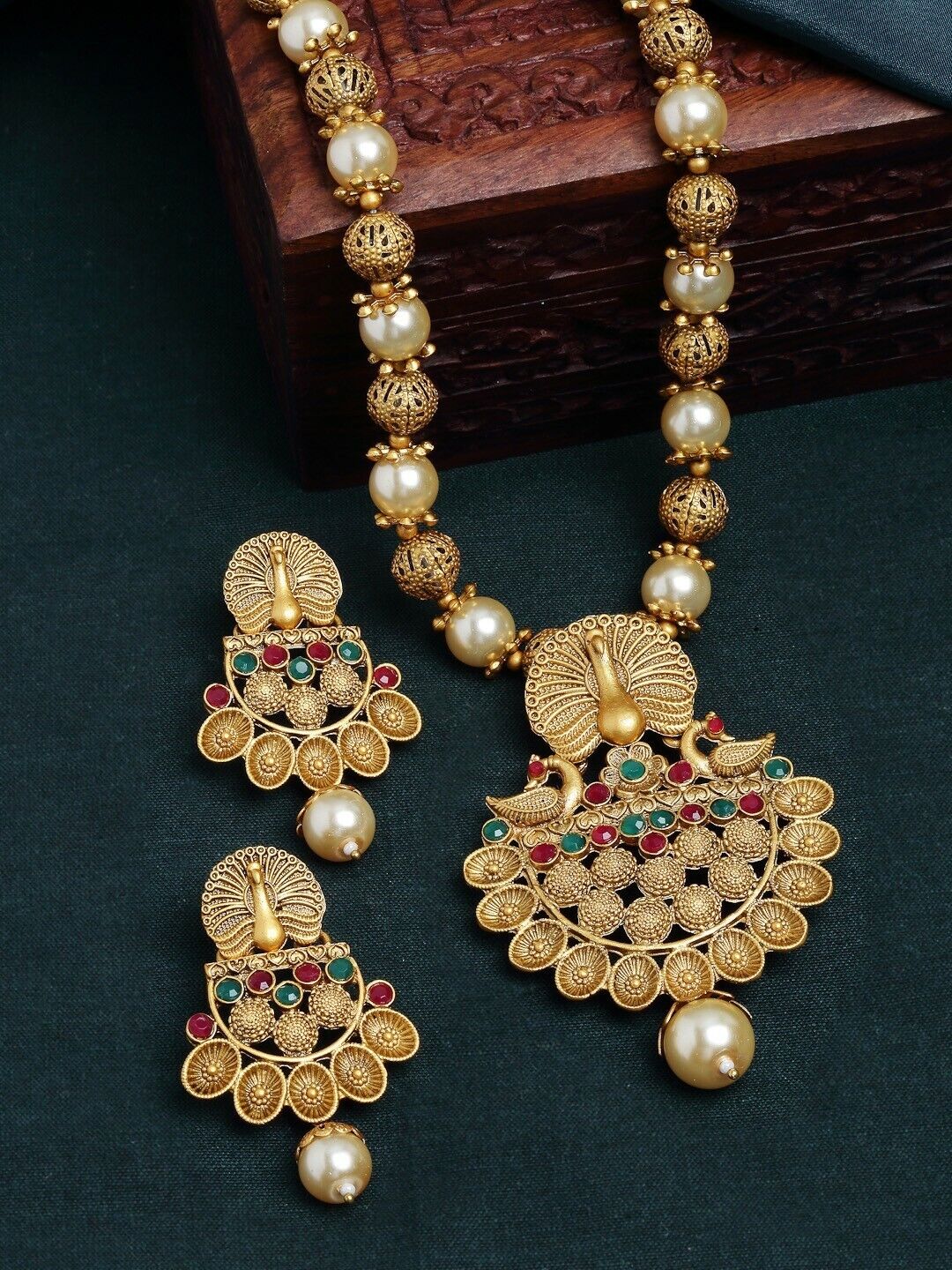 Gold-Plated Stone Studded Peacock-Shaped Bollywood Indian Style Jewellery Set