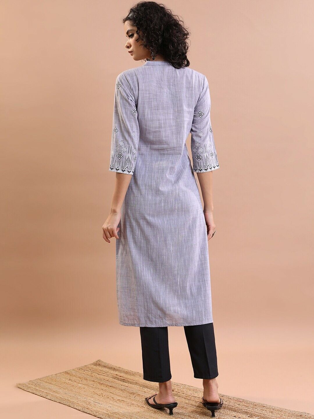 Women Kurta - Bollywood Grey Ethnic Motif Printed Pure Cotton Straight Kurta