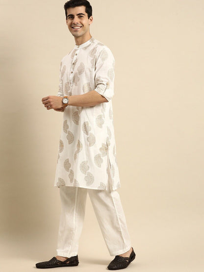 Mens Kurta Set - Off White Ethnic Motifs Printed Pure Cotton Kurta with Pyjamas