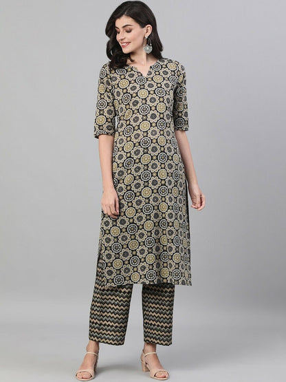 Women's Kurta Set - Bollywood Pakistani Women Black Printed Kurti with Palazzos