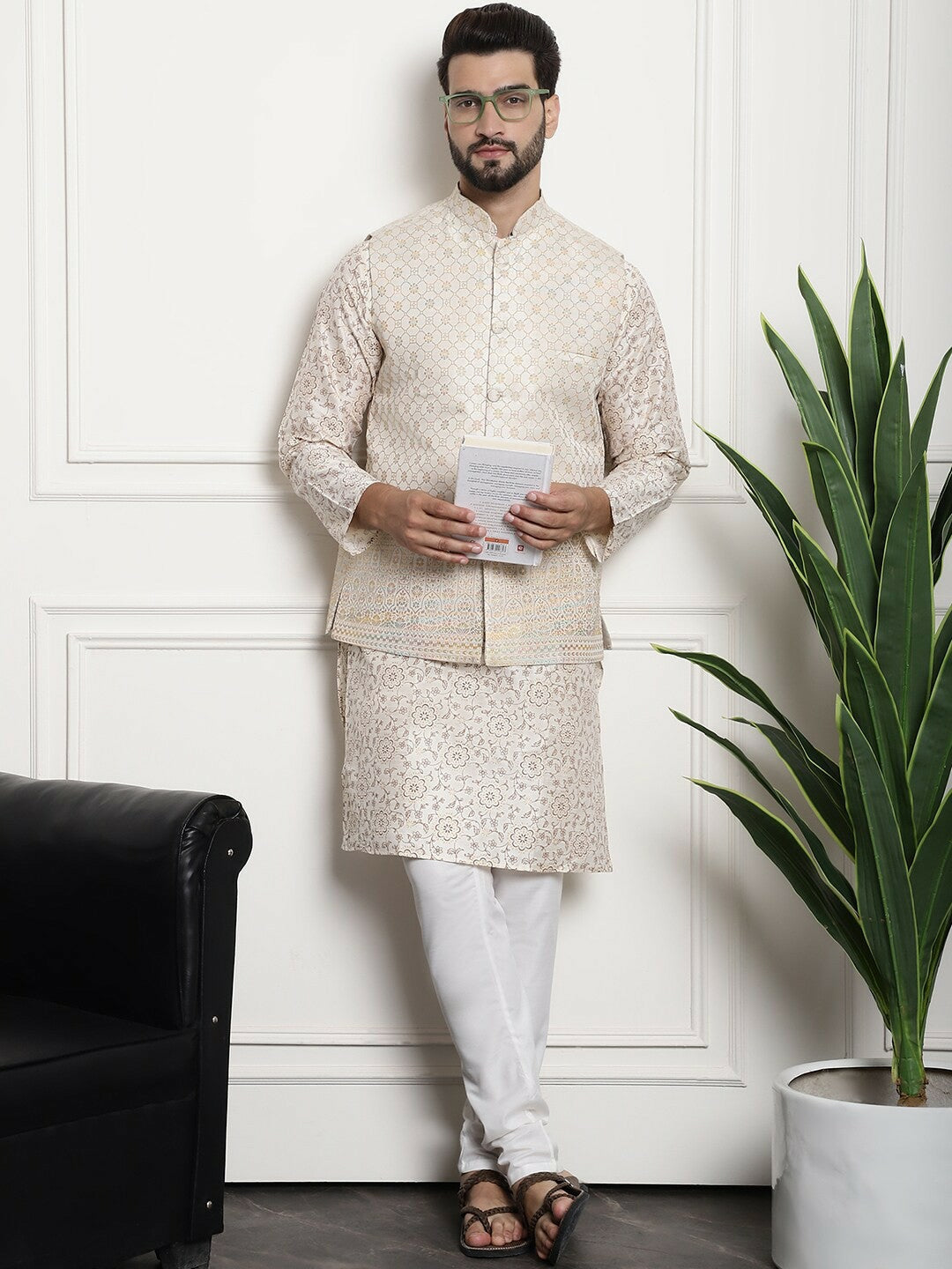 Men’s Floral Printed Kurta Set with Churidar & Woven Nehru Jacket – Elegant Ethnic Ensemble