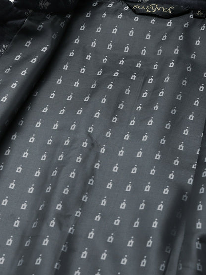 Men’s Grey Kurta Set with Churidar & Nehru Jacket – Sophisticated Traditional Ensemble