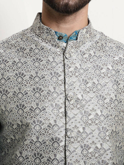 Men’s Ethnic Motifs Printed Straight Kurta Set with Churidar & Nehru Jacket – Traditional Elegance