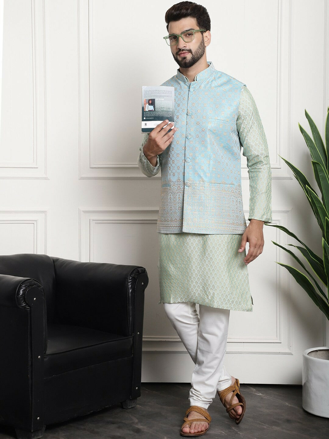 Men’s Ethnic Motifs Woven Design Regular Kurta Set with Churidar & Nehru Jacket – Traditional Elegance