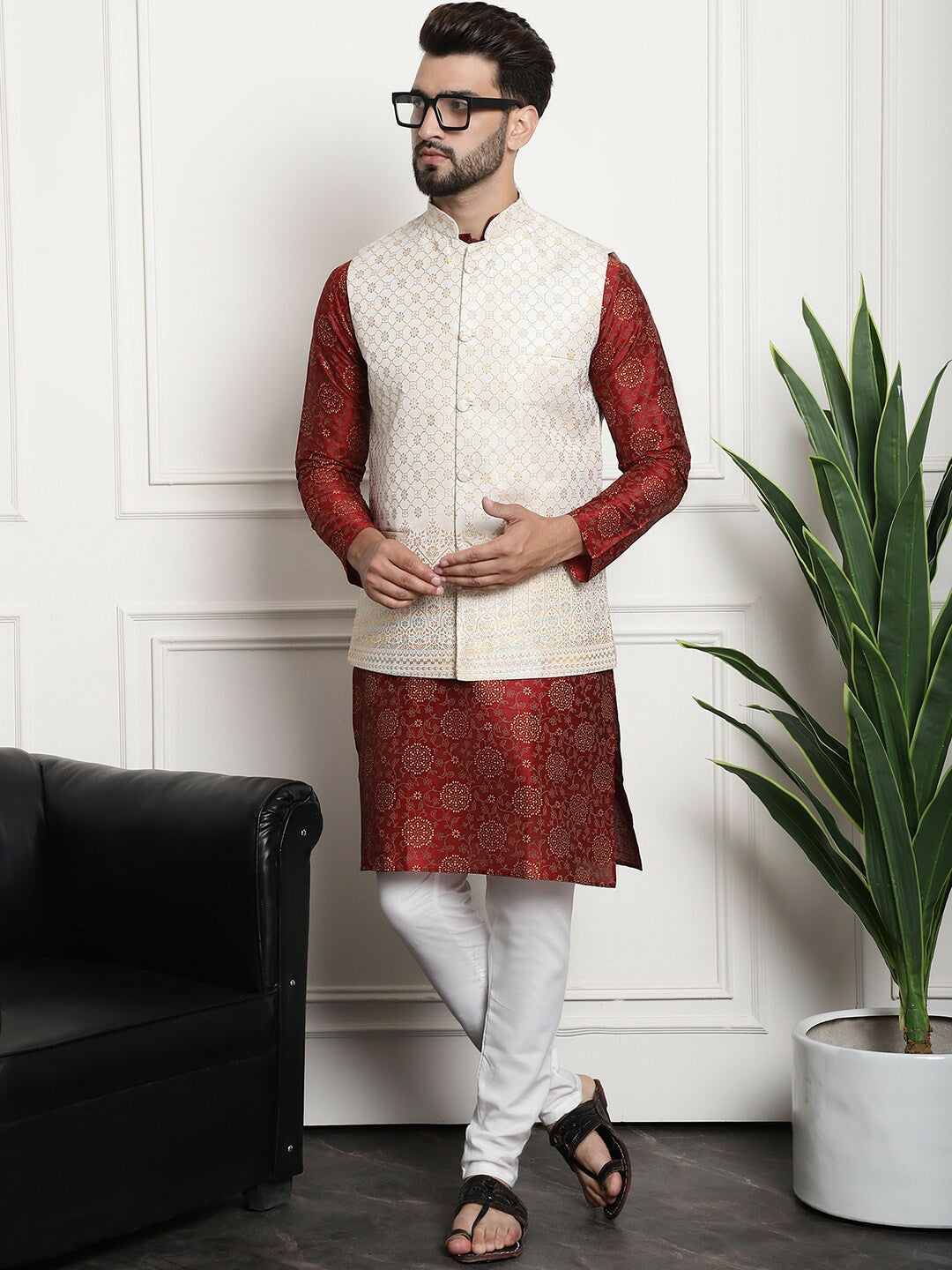 Men’s Ethnic Motifs Printed Silk Cotton Kurta Set with Churidar & Nehru Jacket – Traditional Elegance