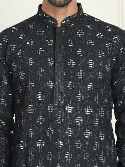 Men’s Black Embroidered Kurta with Pyjamas