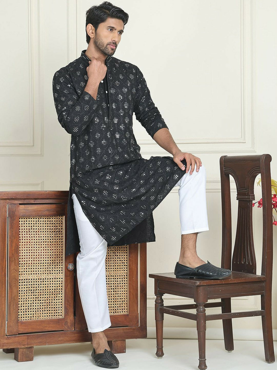 Men’s Black Embroidered Kurta with Pyjamas