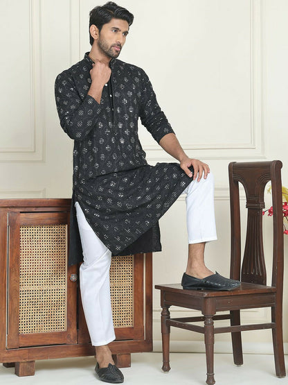 Men’s Black Embroidered Kurta with Pyjamas
