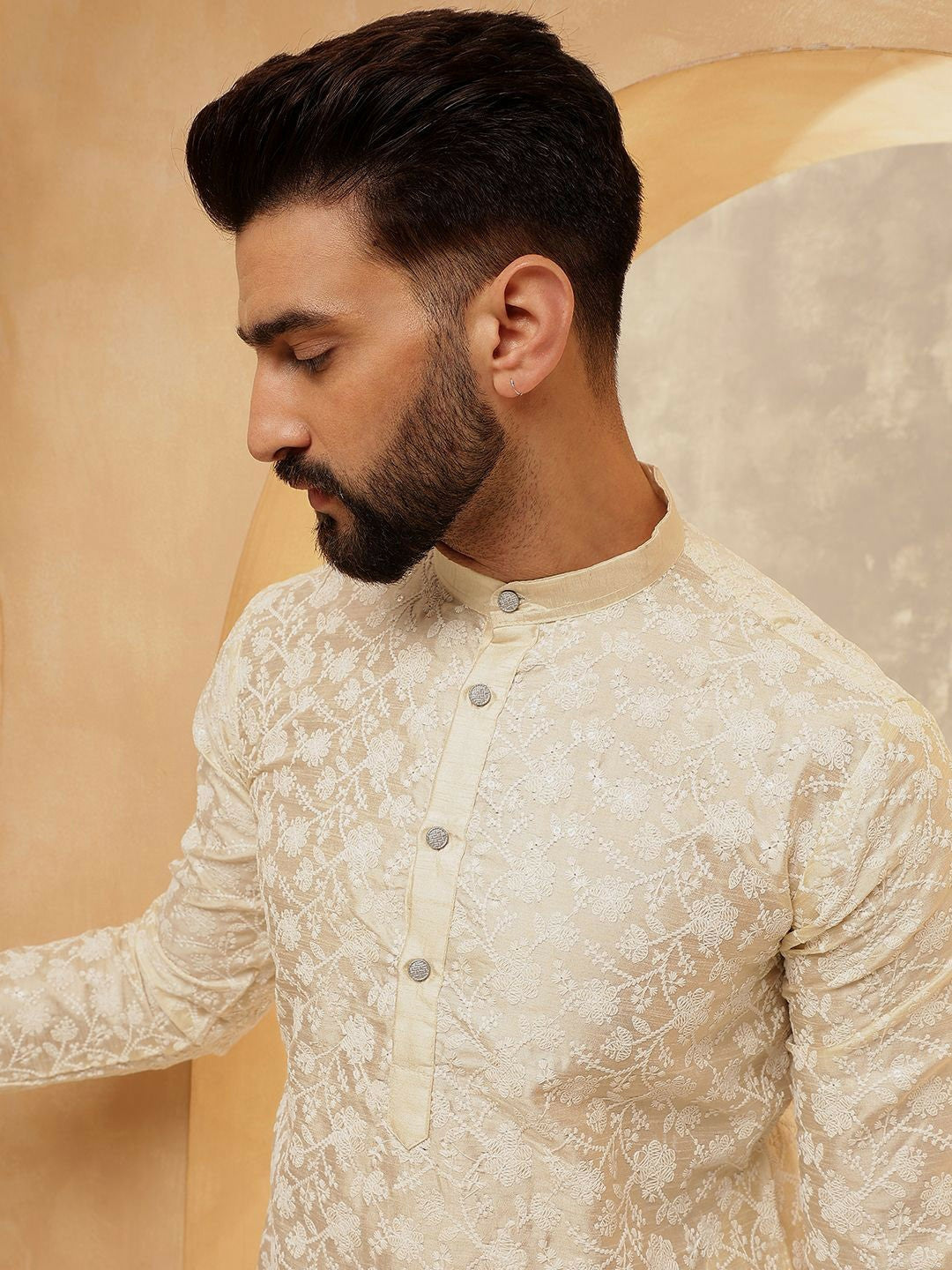 Men’s Cream Floral Embroidered Kurta with White Trousers – Understated Festive Charm
