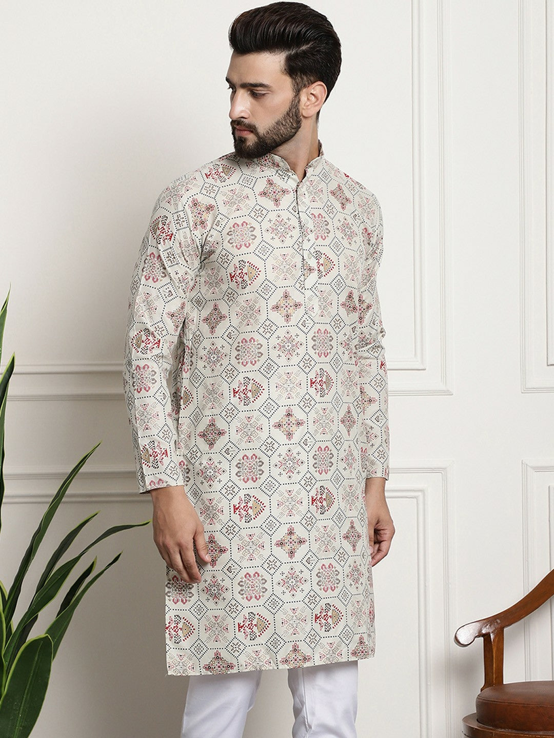 Men’s Cream-Coloured Geometric Printed Kurta – Mandarin Collar, Knee-Length, Regular Cotton | Indiaista