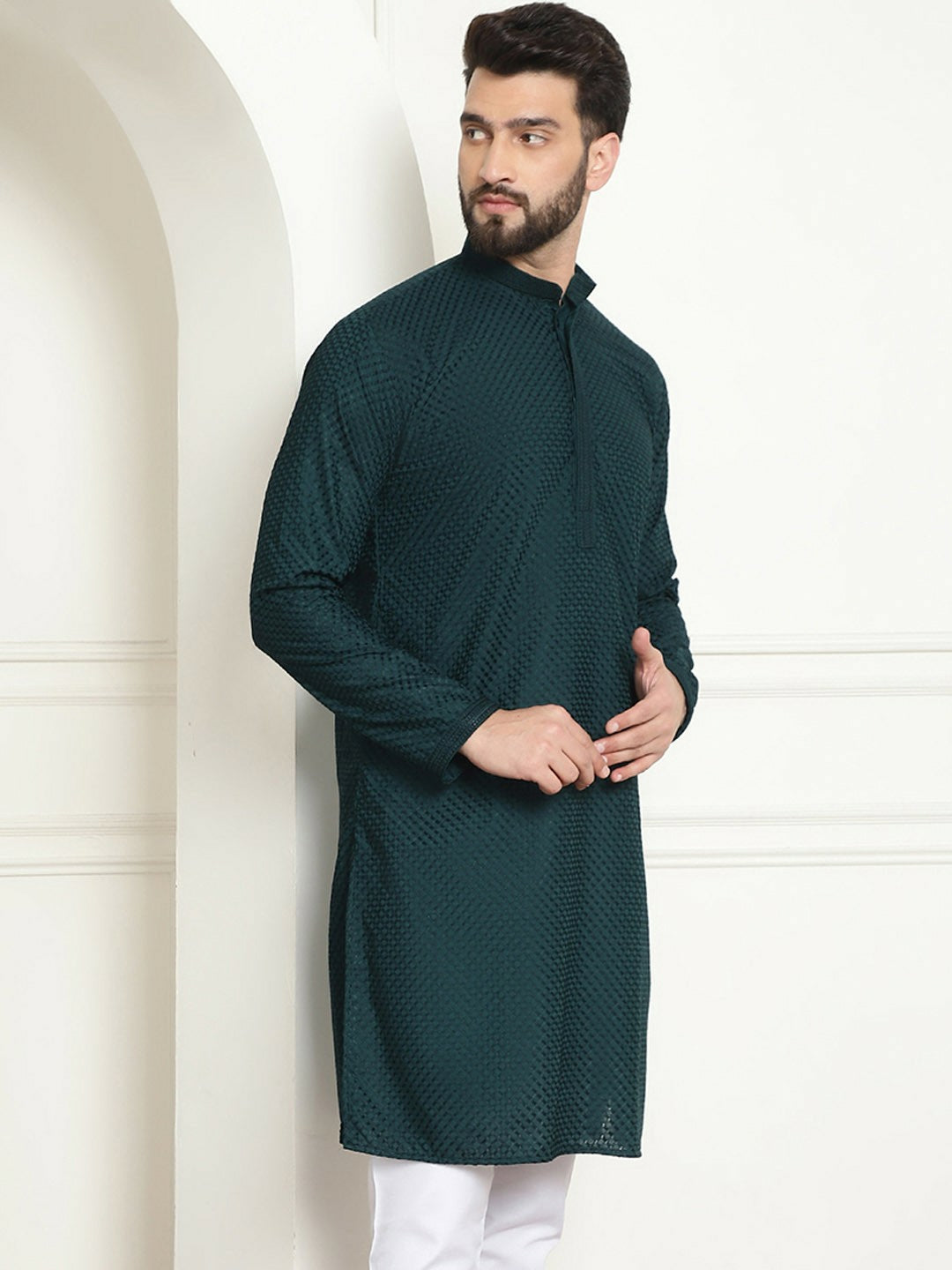 Green Geometric Embroidered Men’s Kurta – Mandarin Collar, Pure Cotton, Knee-Length | Indiaista