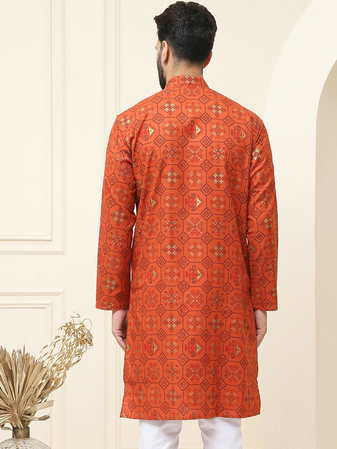 Men’s Orange & Black Geometric Printed Kurta – Mandarin Collar, Regular Style, Knee-Length Cotton Kurta | Indiaista