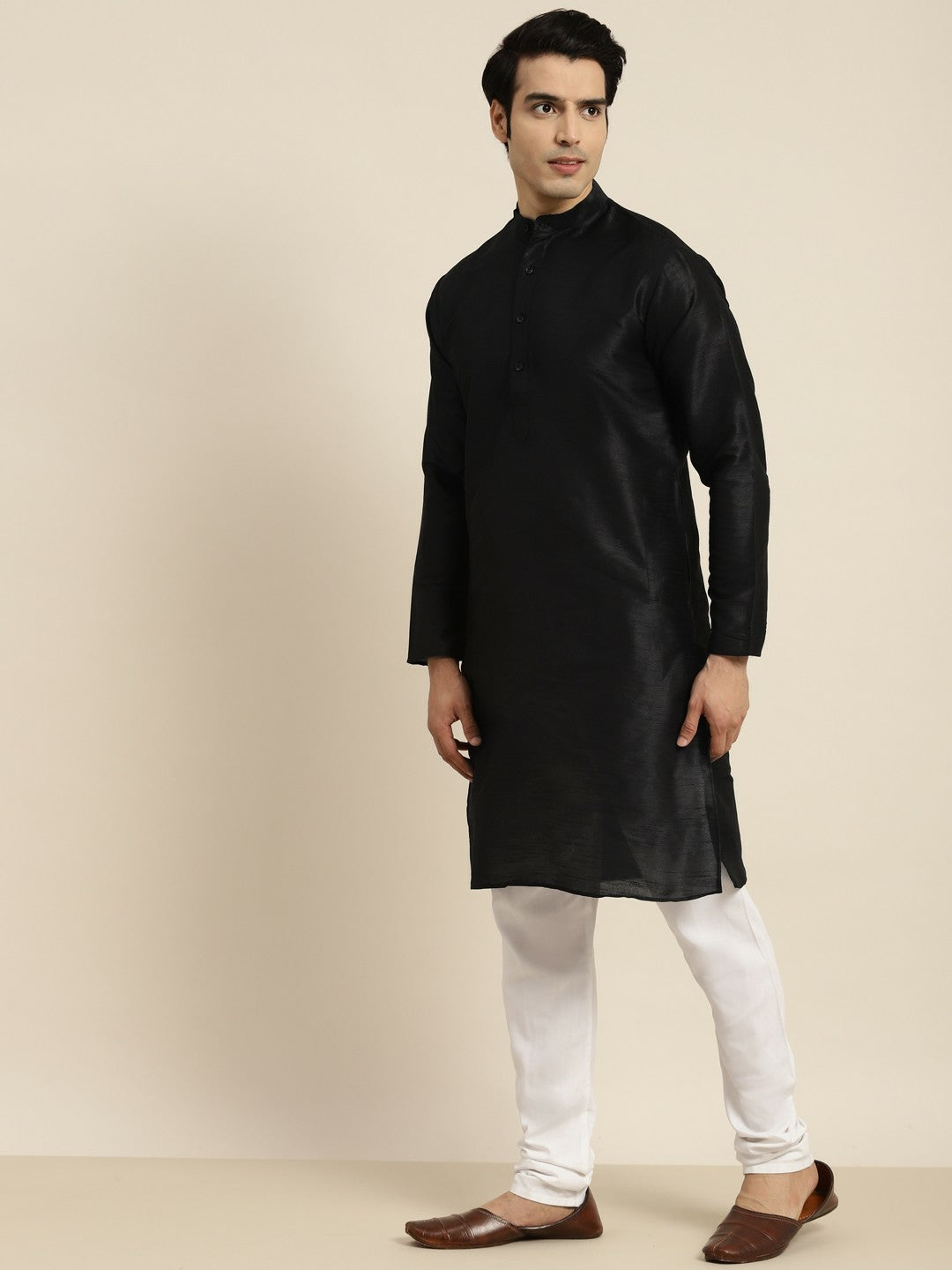 Men's Black Solid Mandarin Collar Kurta – Knee Length, Regular Silk, Straight Fit | Indiaista