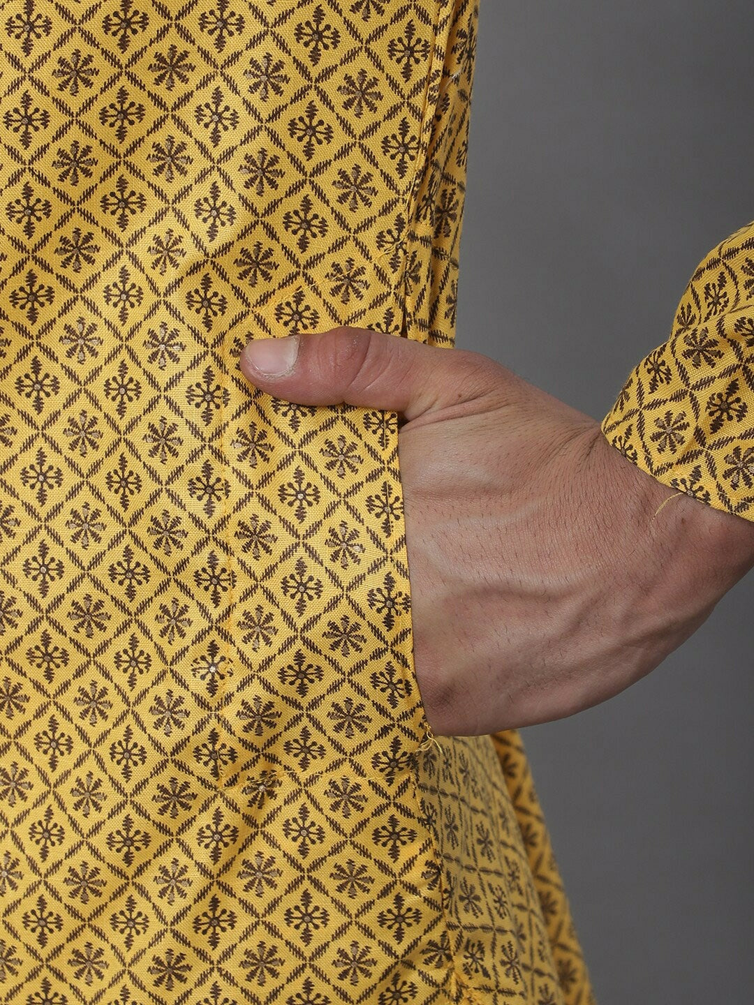 Men’s Mustard Yellow Geometric Printed Cotton Kurta – Mandarin Collar, Knee-Length, Regular Fit | Indiaista