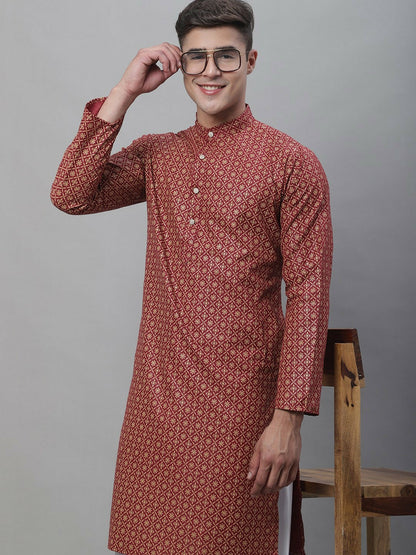 Maroon Floral Printed Cotton Linen Kurta for Men – Mandarin Collar, Knee-Length, Regular Fit | Indiaista