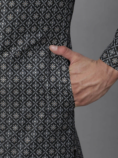 Men's Black & White Geometric Printed Cotton Linen Kurta – Mandarin Collar, Knee Length, Regular Fit | Indiaista