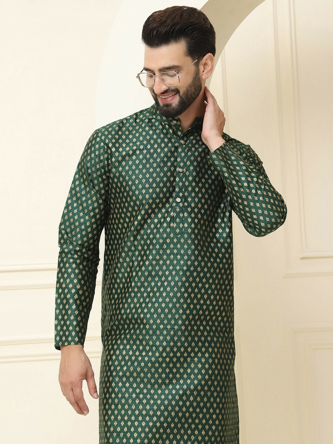 Men's Green Woven Design Kurta – Mandarin Collar, Silk Cotton, Thread Work | Indiaista