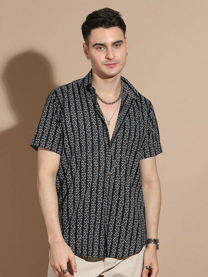 Men’s Black Geometric Print Cotton Shirt – Sharp Style, Everyday Ease