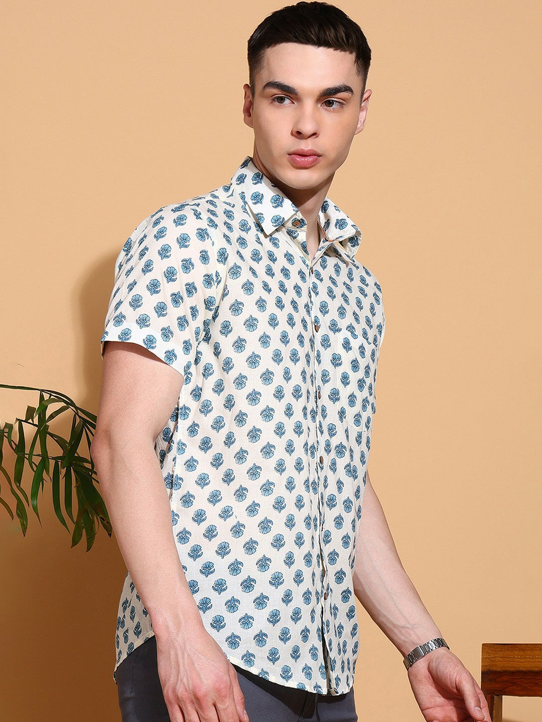 Men's Slim Fit Multicolour Cotton Shirt with Geometric Print