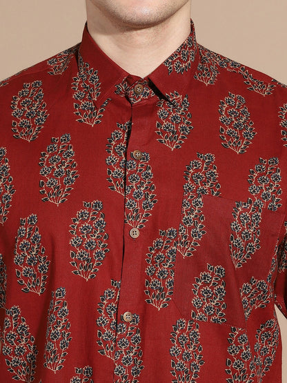 Men's Maroon Cotton Casual Shirt with Floral Print & Pocket Detail