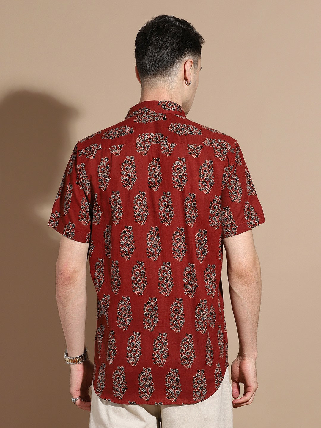 Men's Maroon Cotton Casual Shirt with Floral Print & Pocket Detail