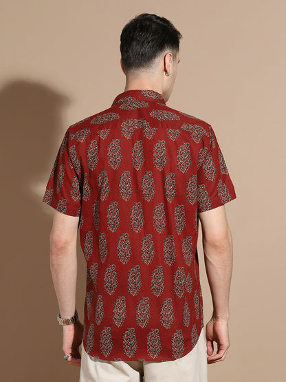 Men's Maroon Cotton Casual Shirt with Floral Print & Pocket Detail