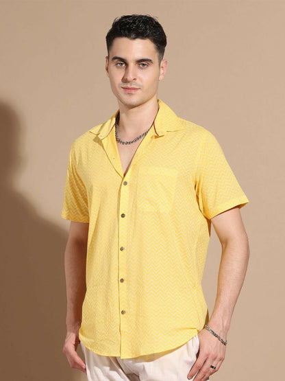 Men's Yellow Cotton Shirt with Chevron Print & Cutaway Collar