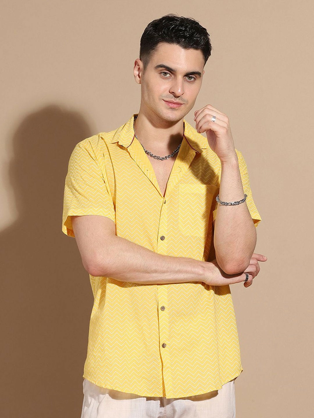 Men's Yellow Cotton Shirt with Chevron Print & Cutaway Collar