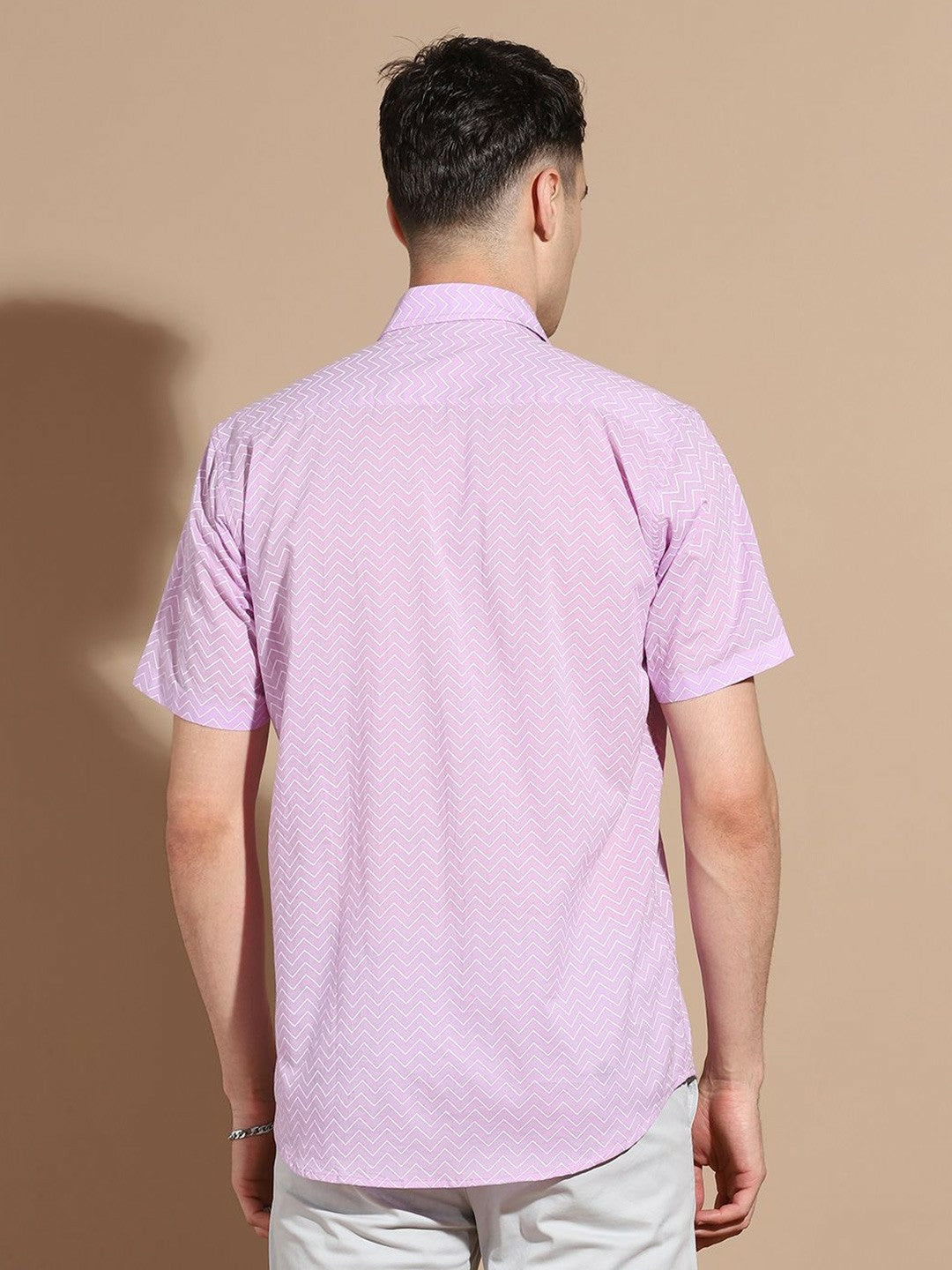 Men's Purple Cotton Shirt with Chevron Pattern & Cutaway Collar