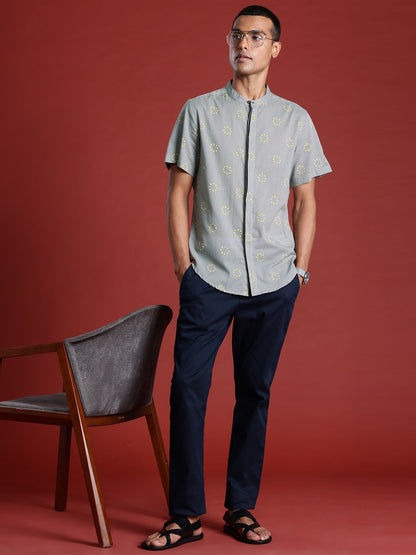Men’s Grey & Yellow Geometric Cotton Shirt – Minimalist Style with a Modern Twist