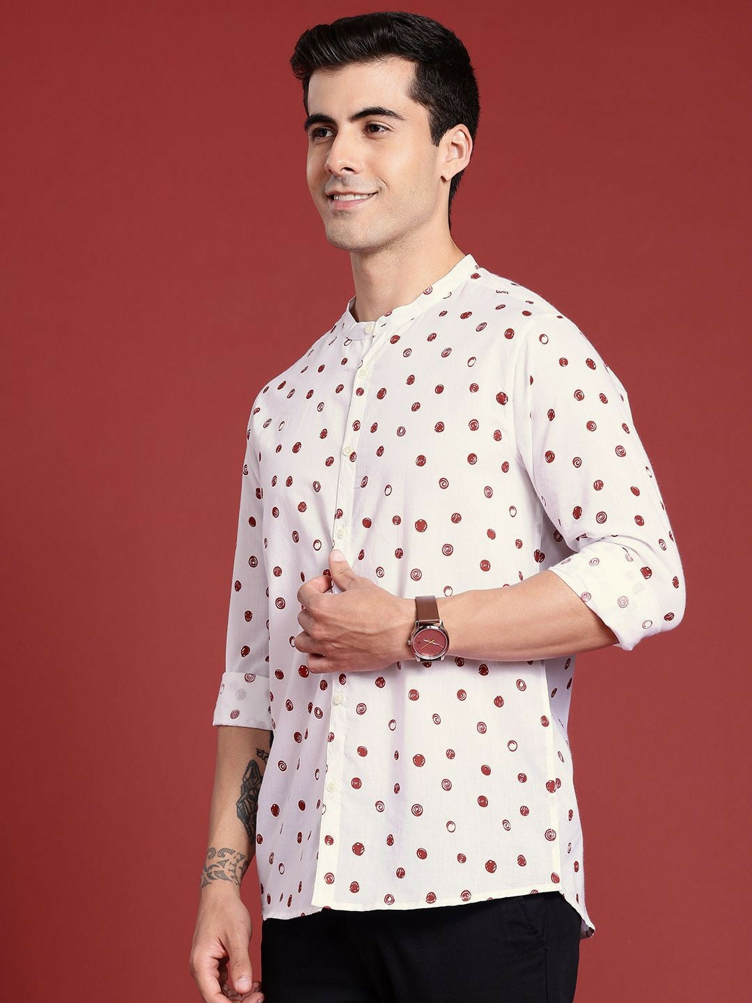 White Geometric Printed Pure Cotton Casual Shirt for Men – Stylish & Comfortable | Indiaista