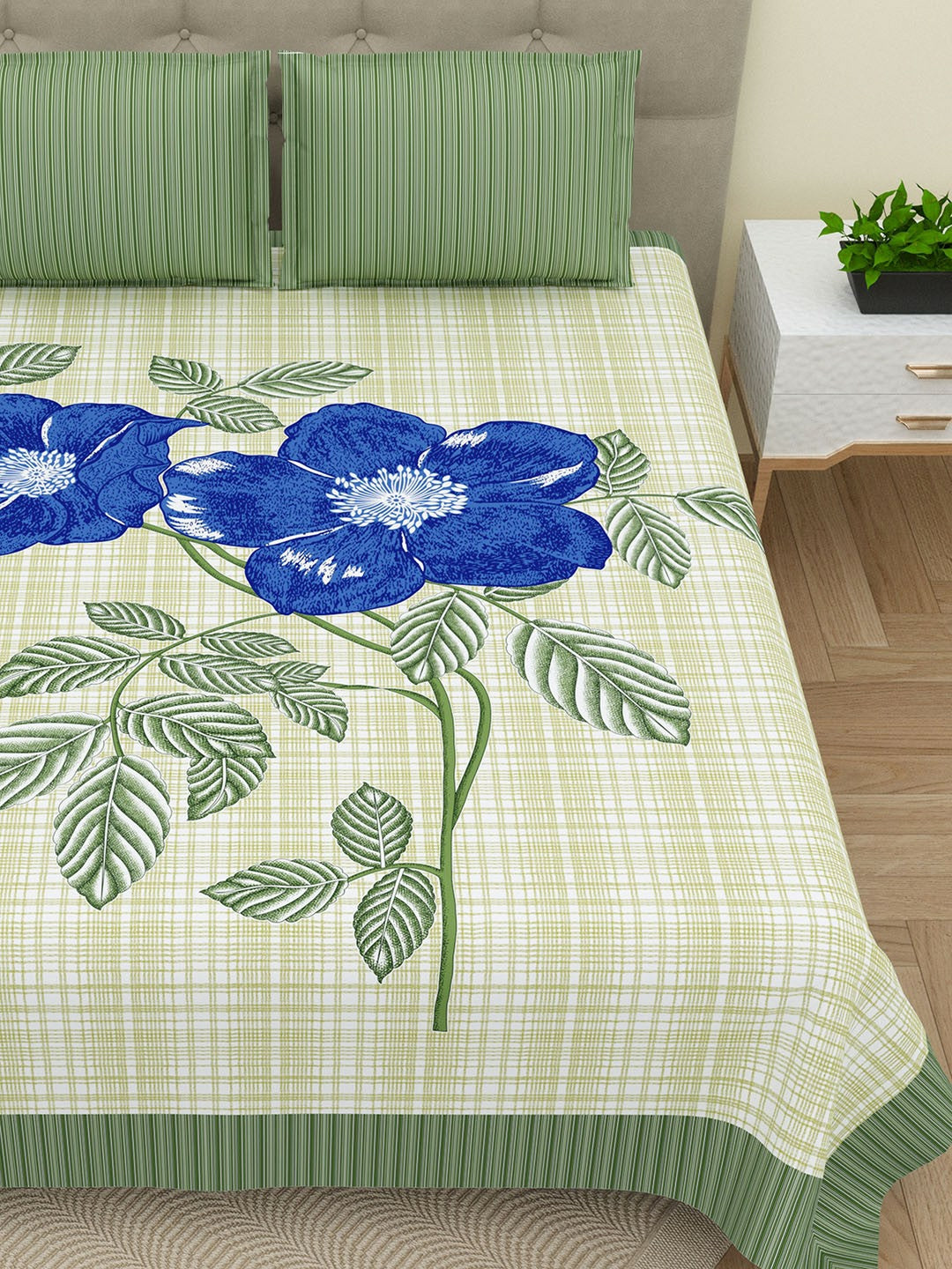 Super King Size Floral Bedsheet Set – 220 TC Cotton | Green & Blue | 2 Pillow Covers