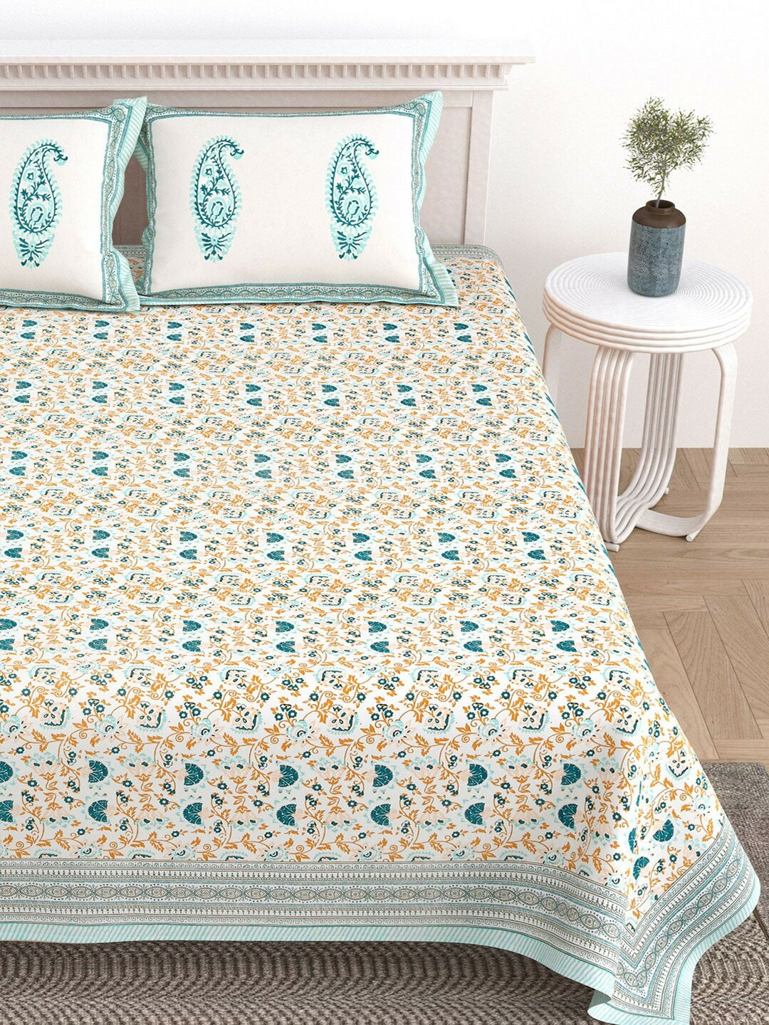 Handmade Turquoise Blue & White Geometric Printed Cotton King-Size Bedsheet – 210 TC with 2 Pillow Covers