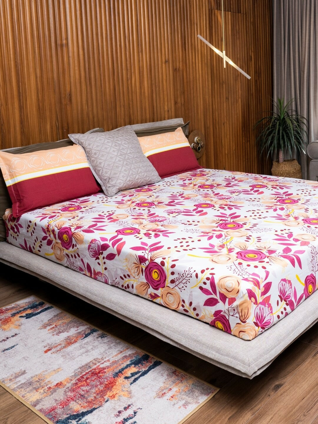 Pink Floral Queen Bedsheet Set – Soft Cotton Blend with 2 Pillow Covers | 144 TC