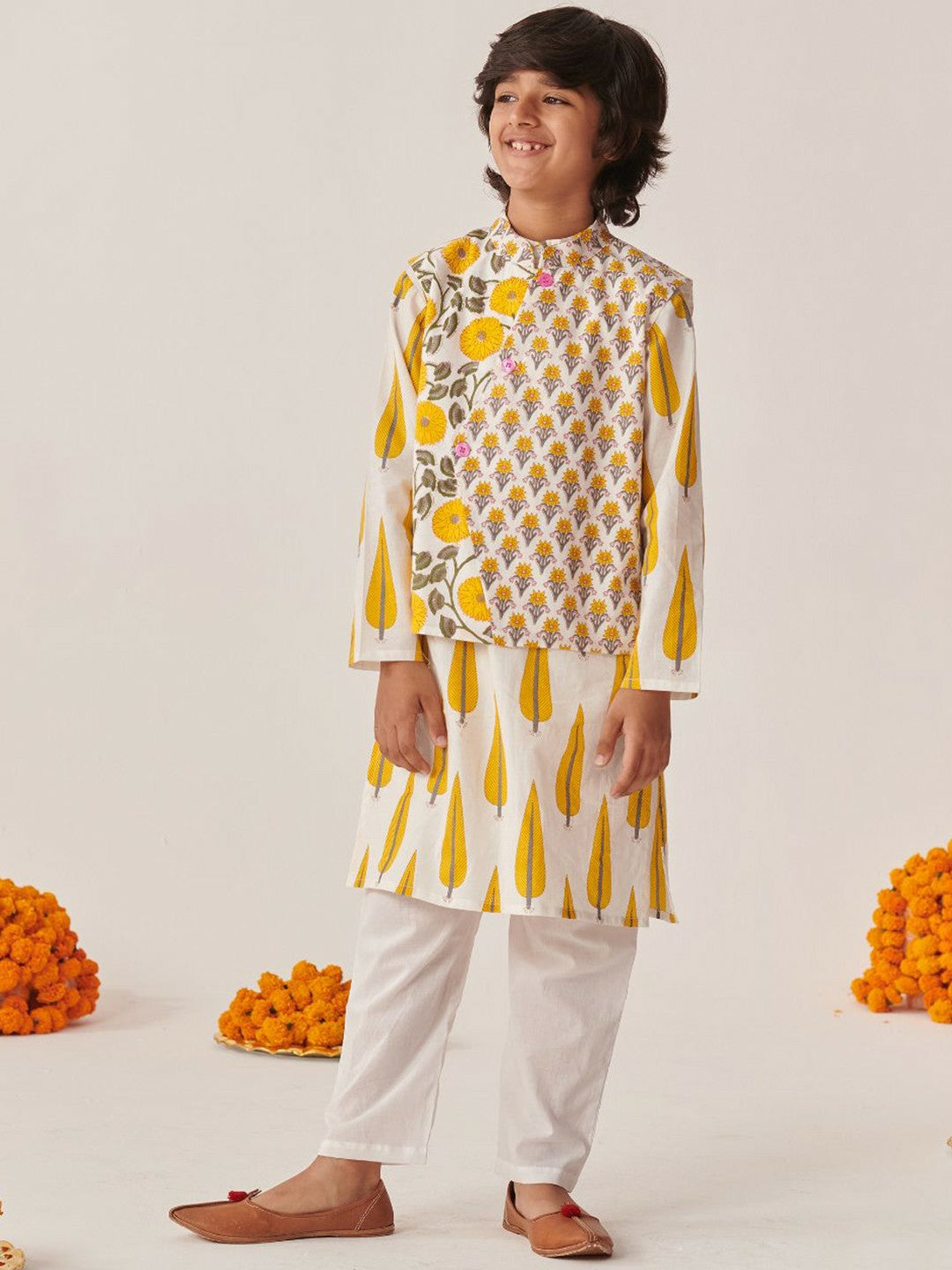 Boys Ethnic Motifs Printed Kurta with Trousers – Festive & Wedding Wear Outfit