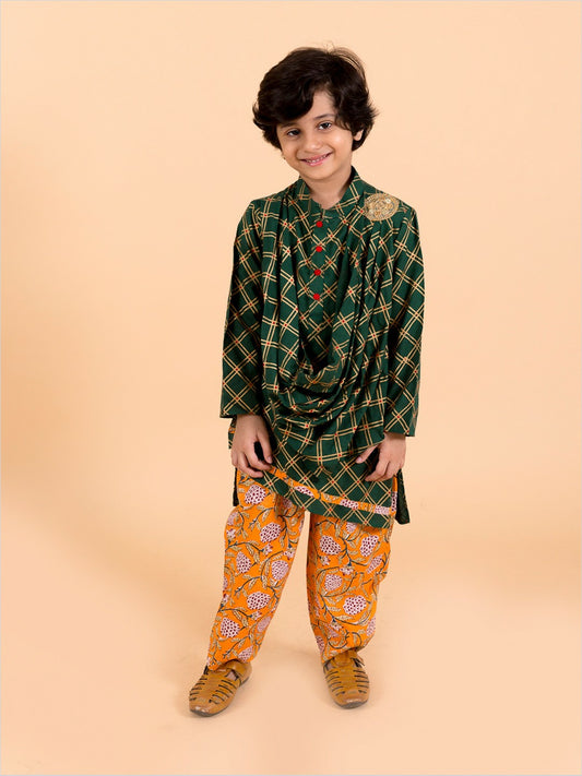 Boys Green High Slit Kurti with Pants – Stylish Ethnic Wear for Weddings & Festivals