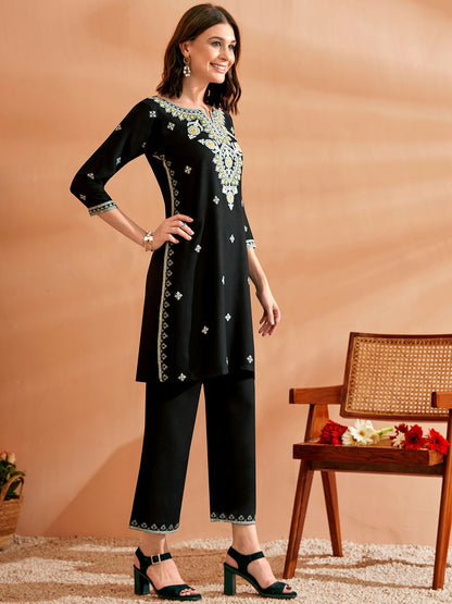 Women's Black Embroidered Co-ord Set – Tunic & Trousers | Ethnic Wear at Indiaista