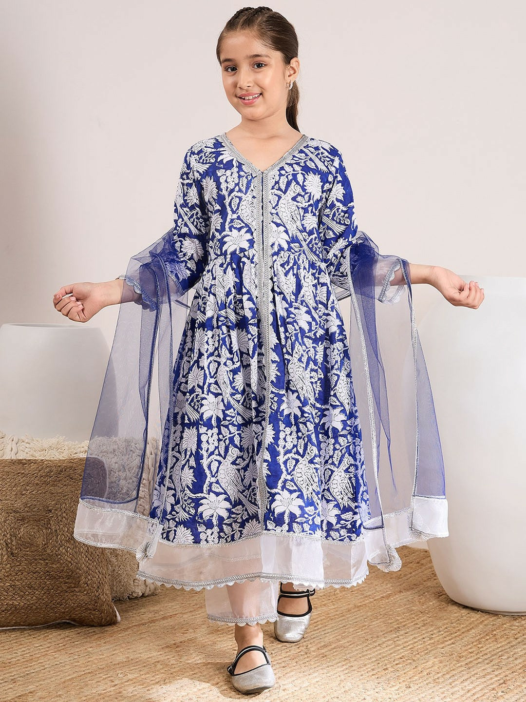 Buy Blue & White Floral Printed Girls Kurta Set with Palazzos & Dupatta – Pure Cotton | Indiaista