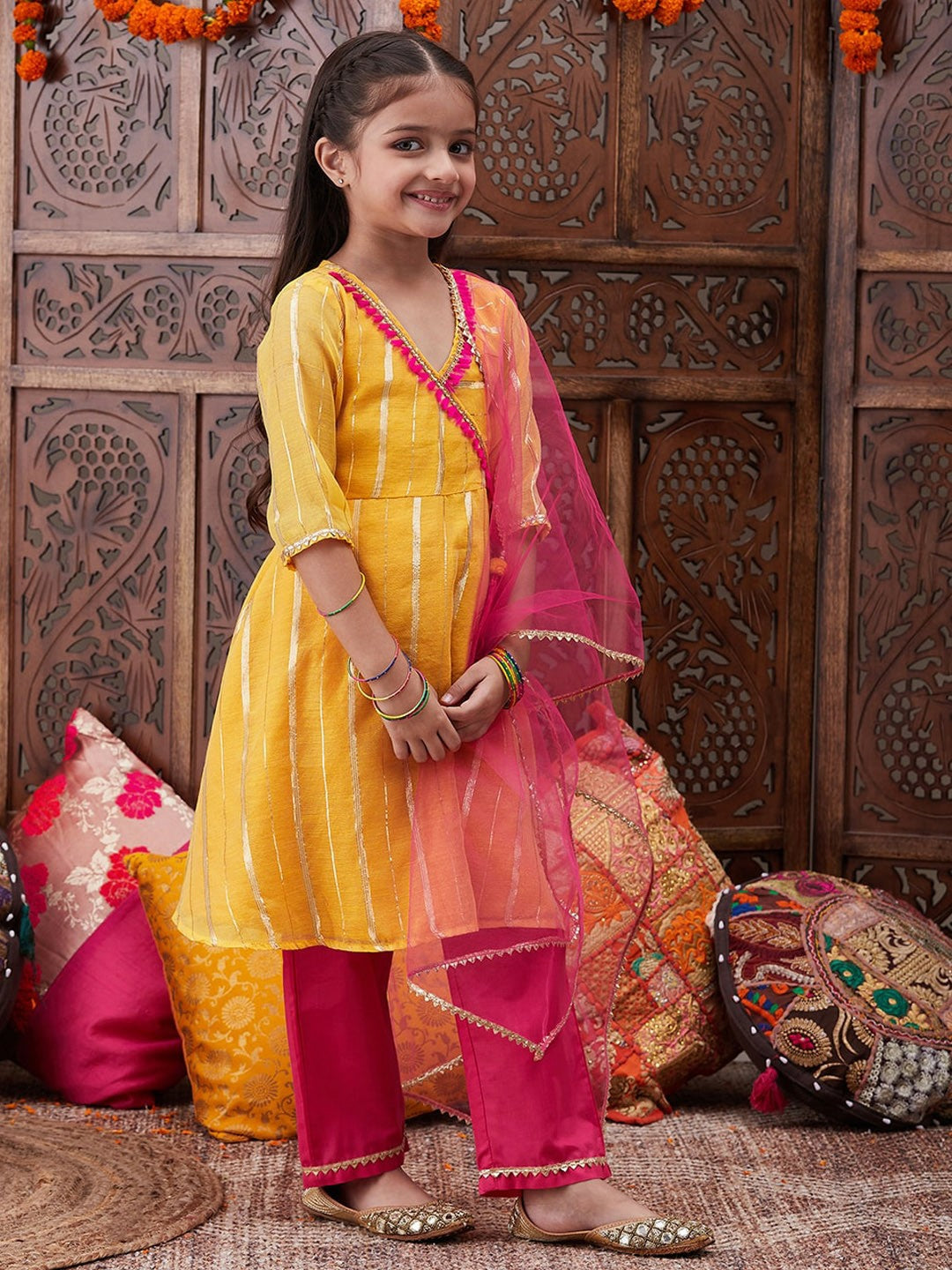 Girls' Yellow & Pink Embroidered Anarkali Kurta Set – Chanderi Cotton | Indiaista