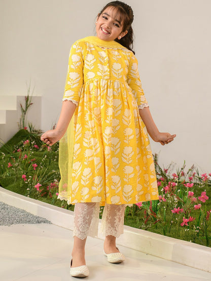 Buy Yellow Floral Printed Girls Kurta Set with Trousers & Dupatta - Pure Cotton | Indiaista