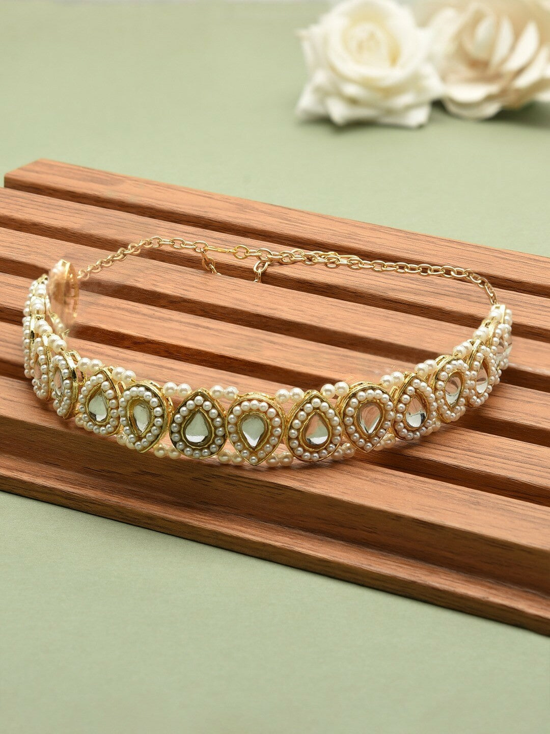 Gold-Toned Kundan & Pearl Embellished Hairband for Women – Ethnic Head Chain | Indiaista