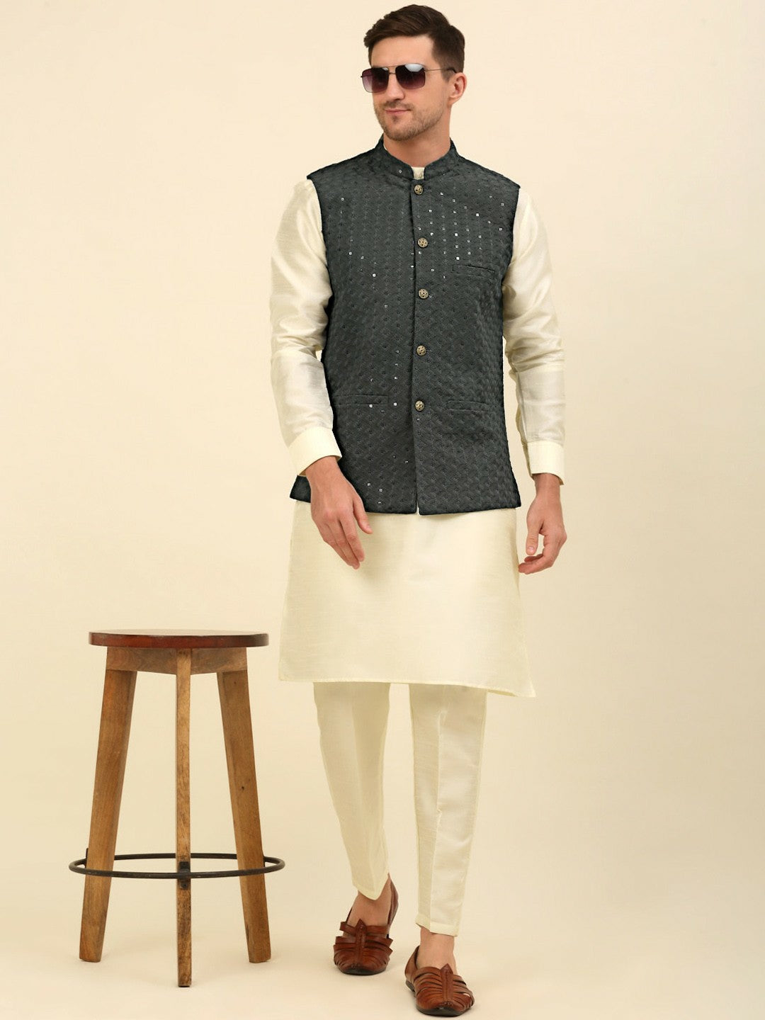 Grey Embroidered Sequinned Nehru Jacket – Stylish & Elegant | Indiaista