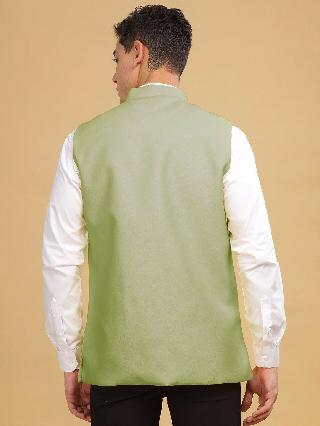 Men's Green Solid Woven Nehru Jacket with Mandarin Collar & Sleeveless Design